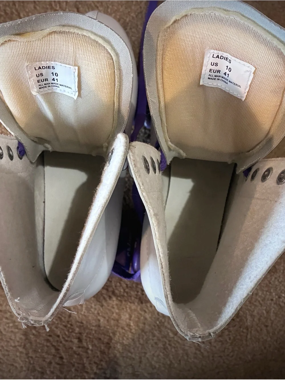 Chicago Women's White Roller Skates with Purple Laces - Picture 7 of 8